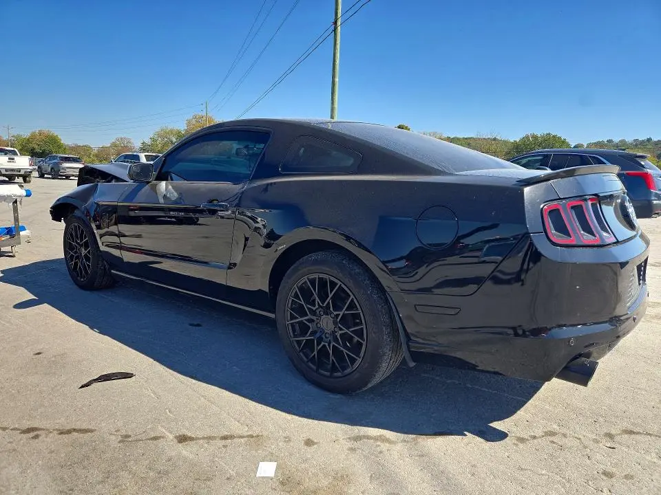 2013 FORD MUSTANG   