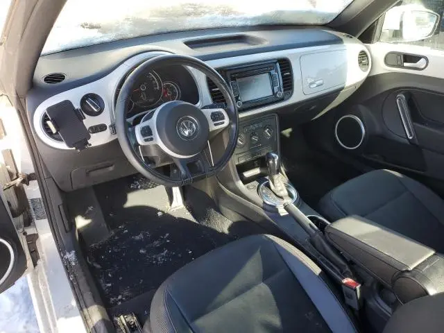2013 VOLKSWAGEN BEETLE 