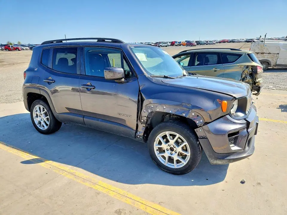 2019 JEEP RENEGADE LATITUDE  