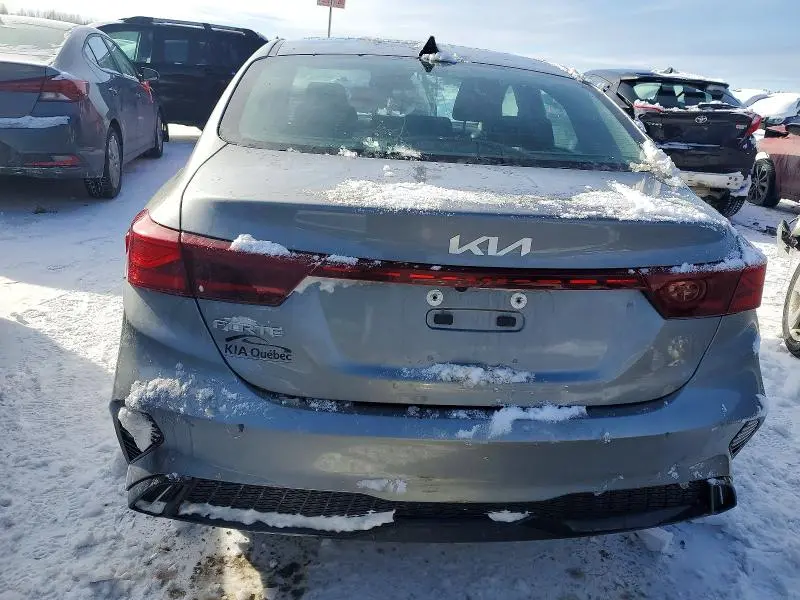 2022 KIA FORTE GT LINE  