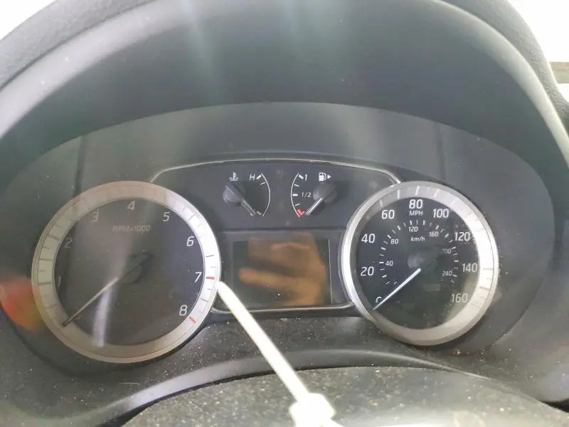 2015 NISSAN SENTRA SV  