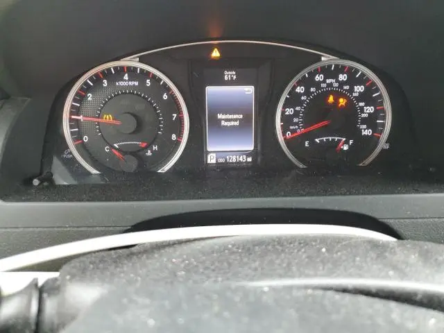 2015 TOYOTA CAMRY LE  