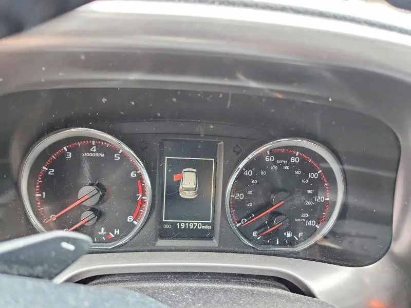 2016 TOYOTA RAV4 SE  