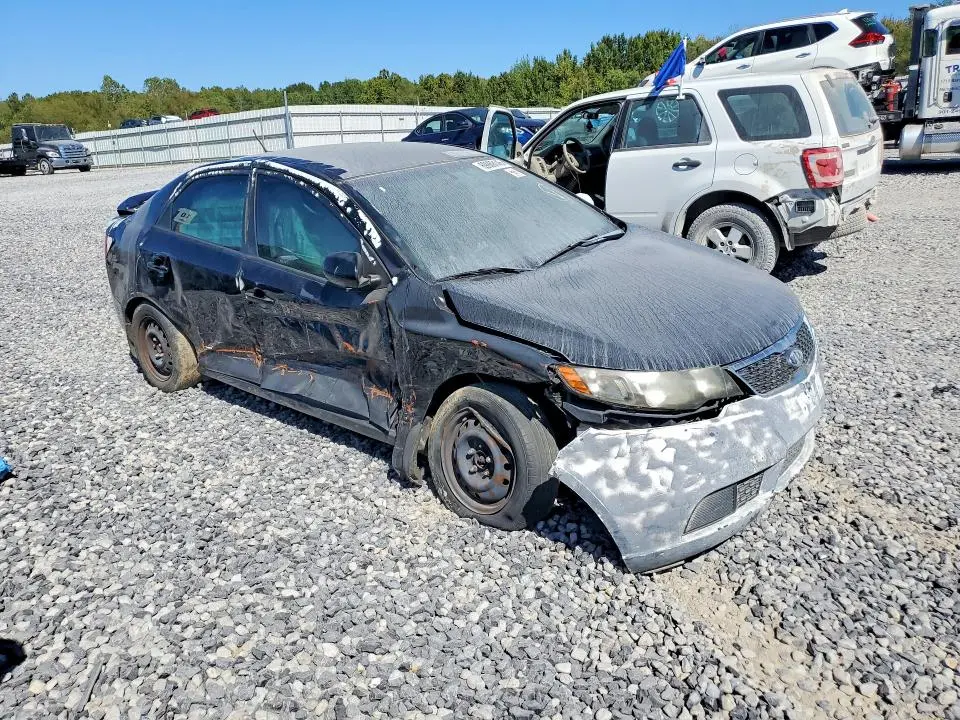 2013 KIA FORTE LX  