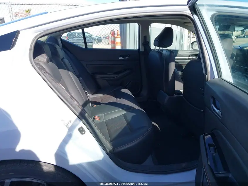 2023 NISSAN ALTIMA SR FWD