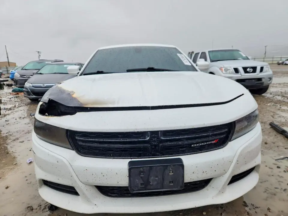 2016 DODGE CHARGER SXT  