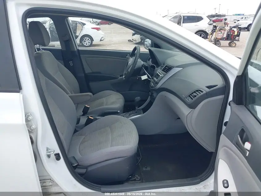 2017 HYUNDAI ACCENT SE