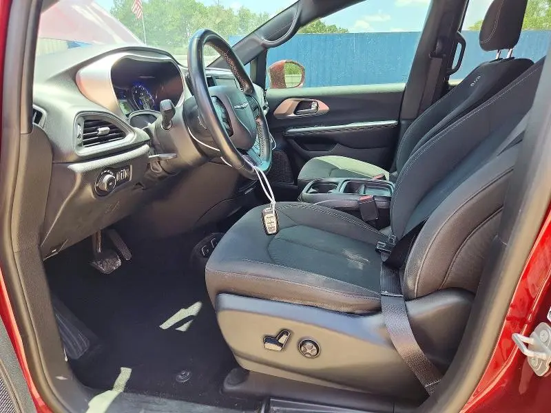 2019 CHRYSLER PACIFICA TOURING PLUS  