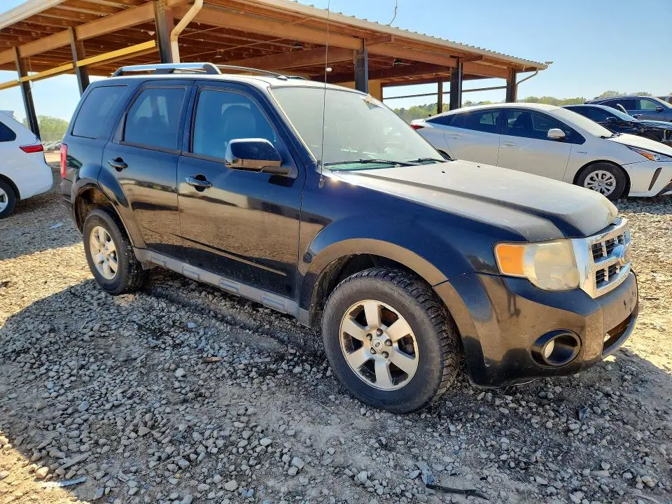 2011 FORD ESCAPE LIMITED  