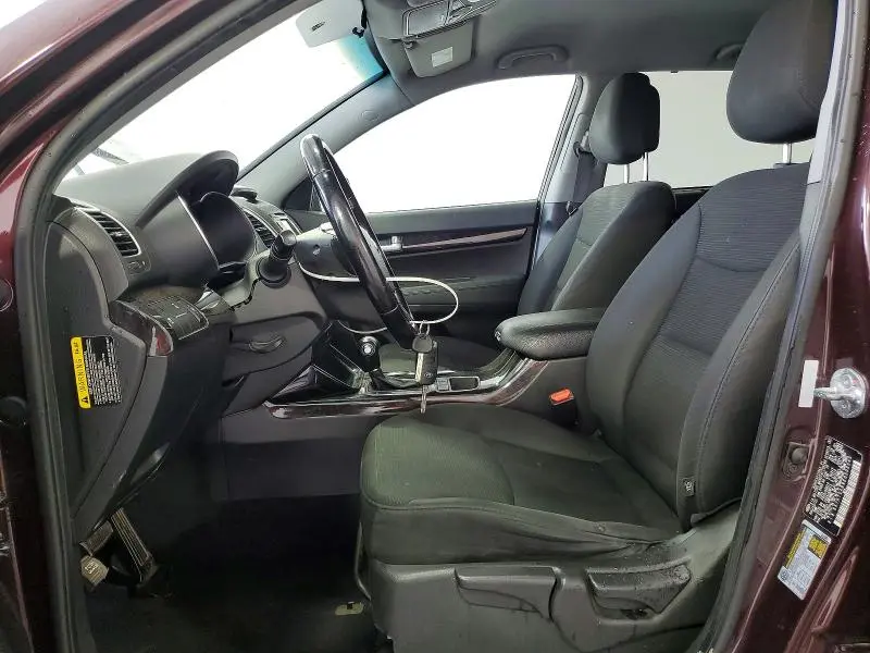 2014 KIA SORENTO LX  