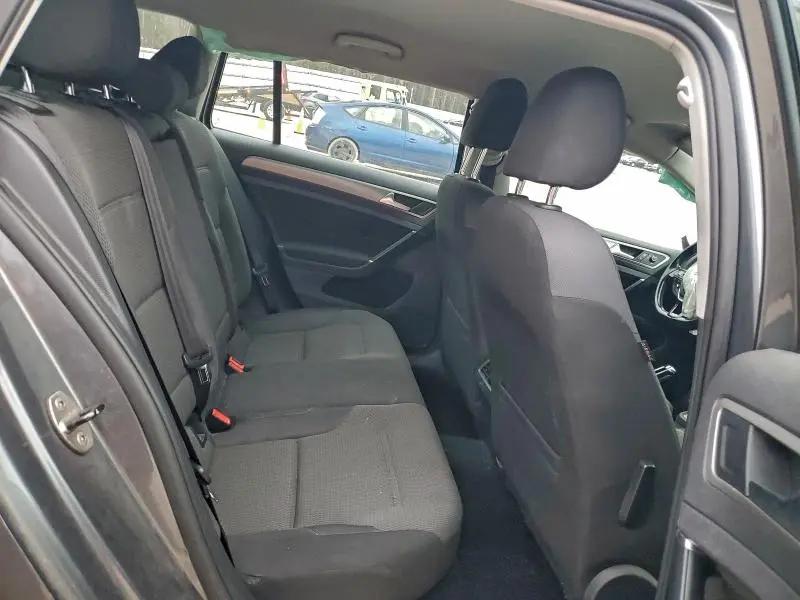 2017 VOLKSWAGEN GOLF SPORTWAGEN S  