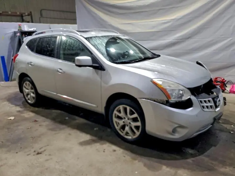 2012 NISSAN ROGUE S  