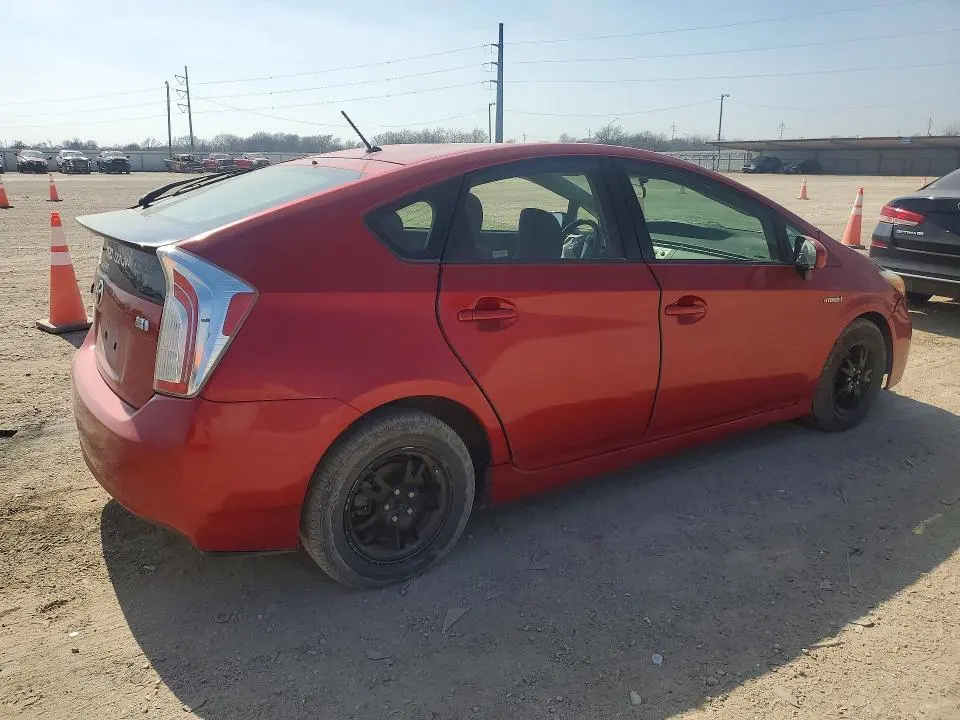2014 TOYOTA PRIUS TWO  