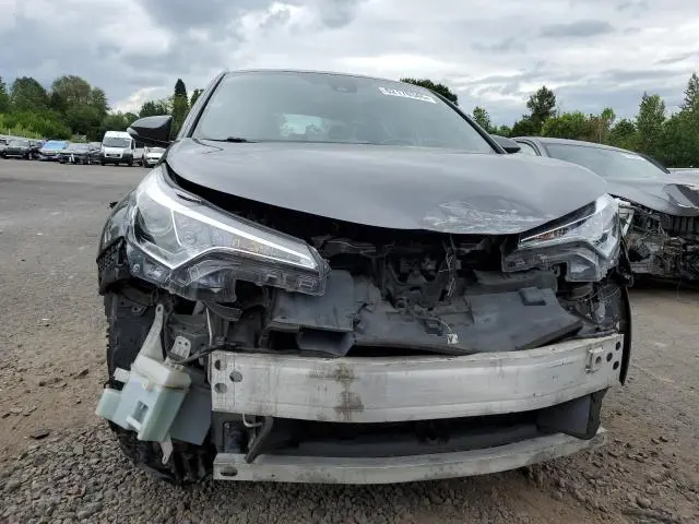 2018 TOYOTA C-HR XLE  