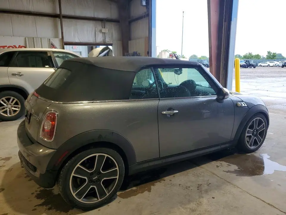 2010 MINI COOPER S  