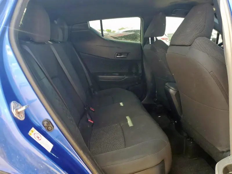 2018 TOYOTA C-HR XLE  
