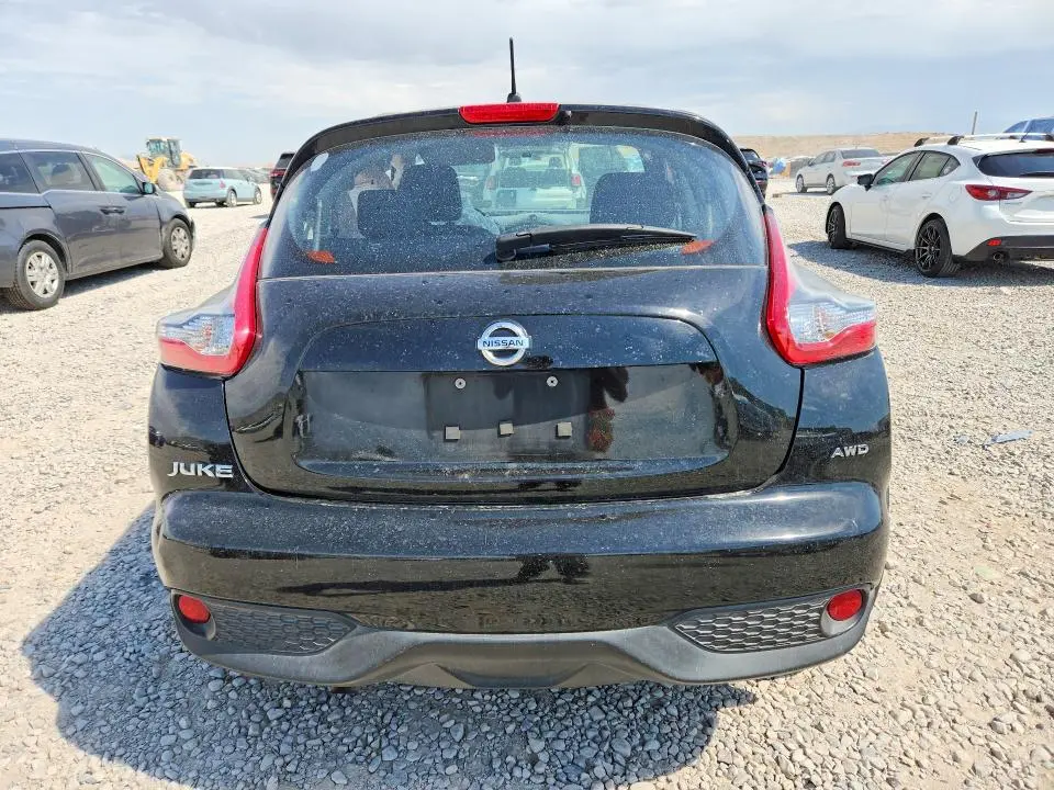 2015 NISSAN JUKE S  