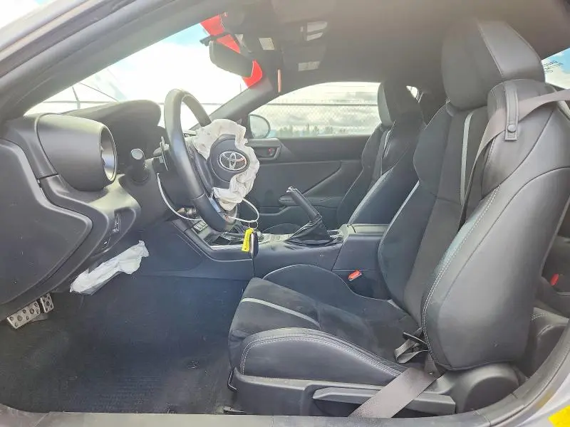 2023 TOYOTA GR 86 PREMIUM  