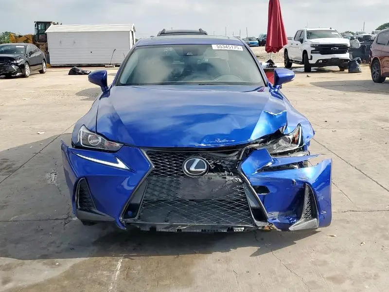 2017 LEXUS IS 200T  