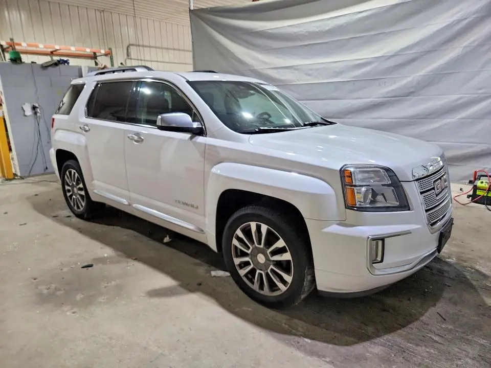 2017 GMC TERRAIN DENALI  