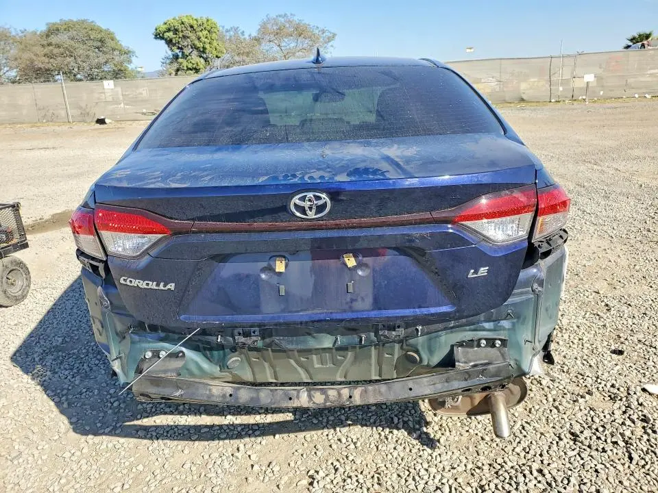 2021 TOYOTA COROLLA LE  