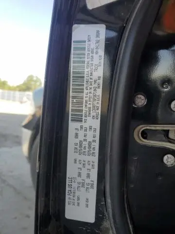 2015 RAM 1500 SLT  