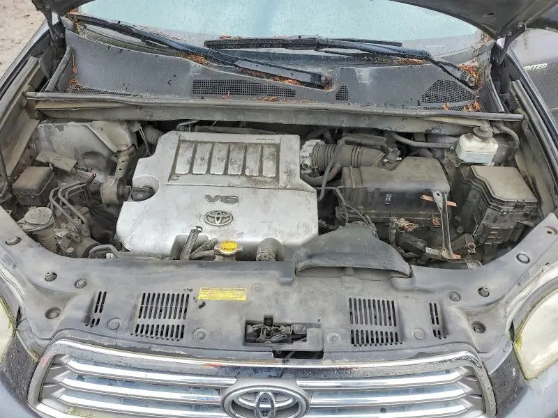 2010 TOYOTA HIGHLANDER LIMITED  