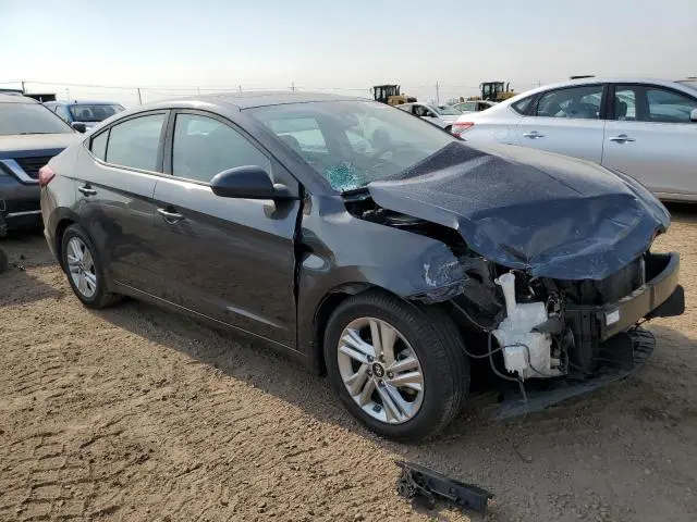 2020 HYUNDAI ELANTRA SEL  