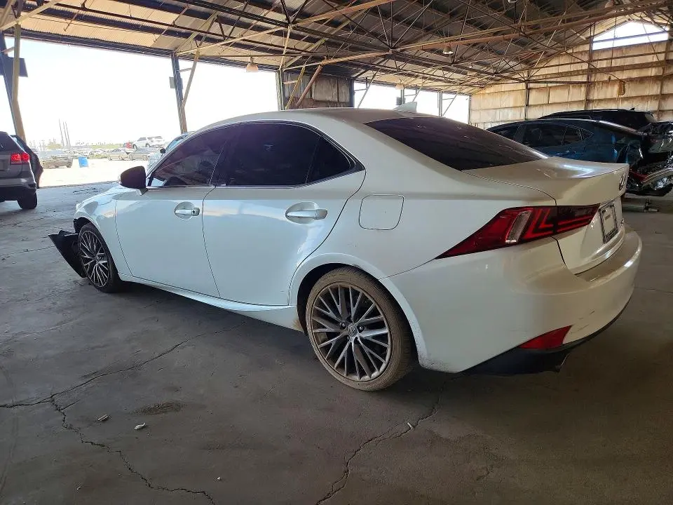 2016 LEXUS IS 200T  