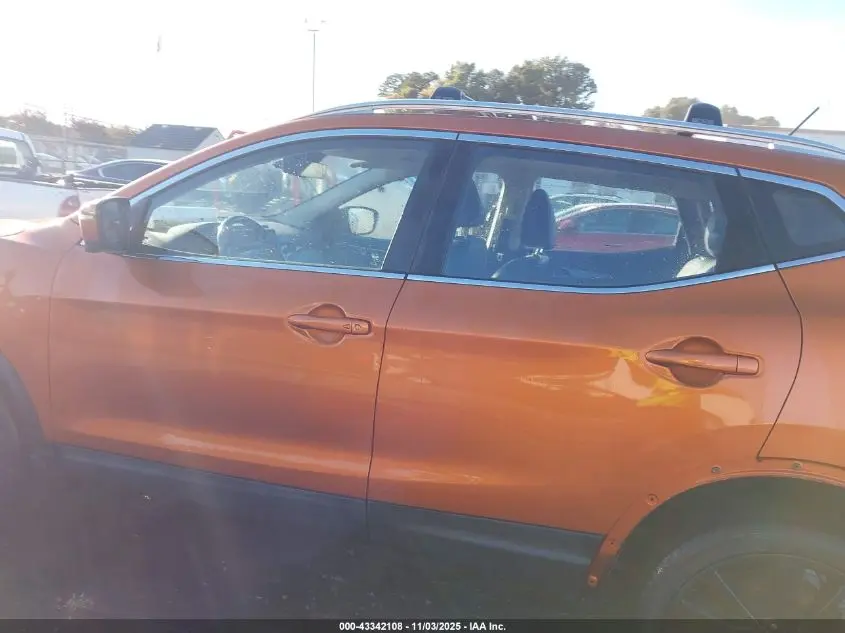 2017 NISSAN ROGUE SPORT SL