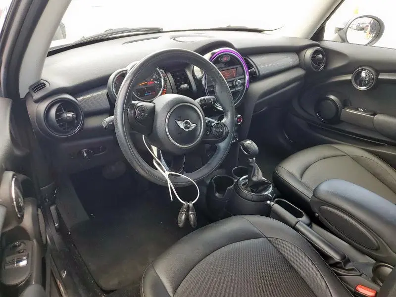2015 MINI COOPER   