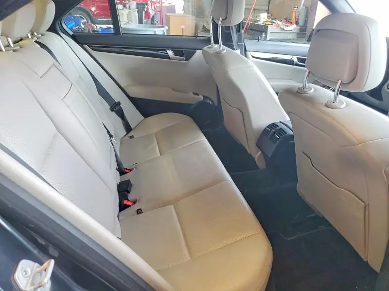 2012 MERCEDES-BENZ C 350  