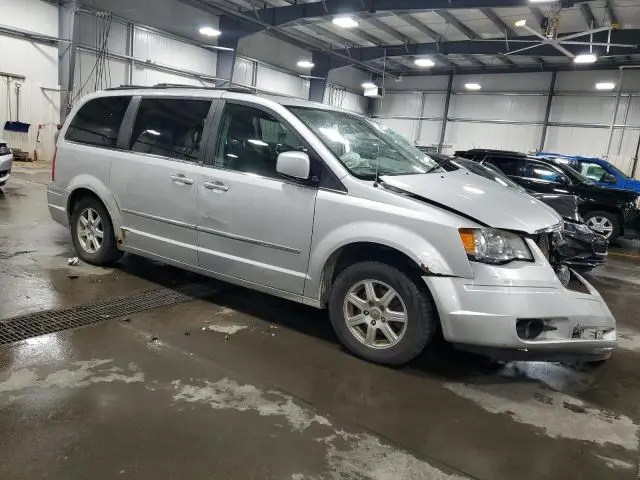 2010 CHRYSLER TOWN & COUNTRY TOURING  