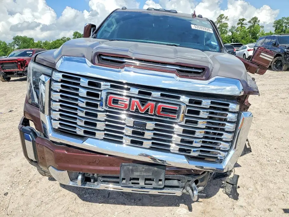 2024 GMC SIERRA K2500 DENALI  