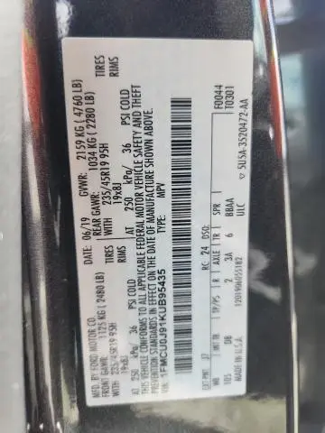 2019 FORD ESCAPE TITANIUM  