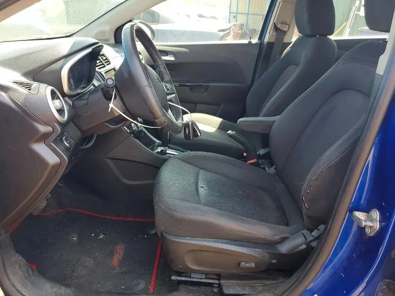 2019 CHEVROLET SONIC LT  
