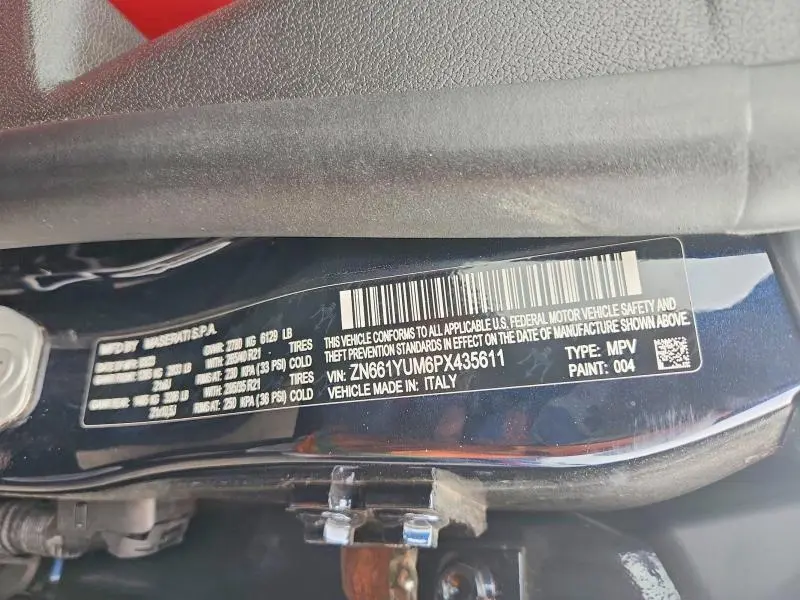 2023 MASERATI LEVANTE MODENA  