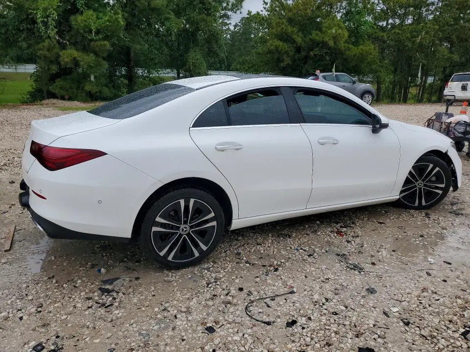 2025 MERCEDES-BENZ CLA 250  