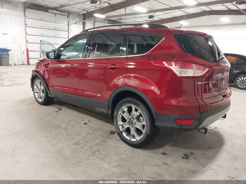 2015 FORD ESCAPE SE