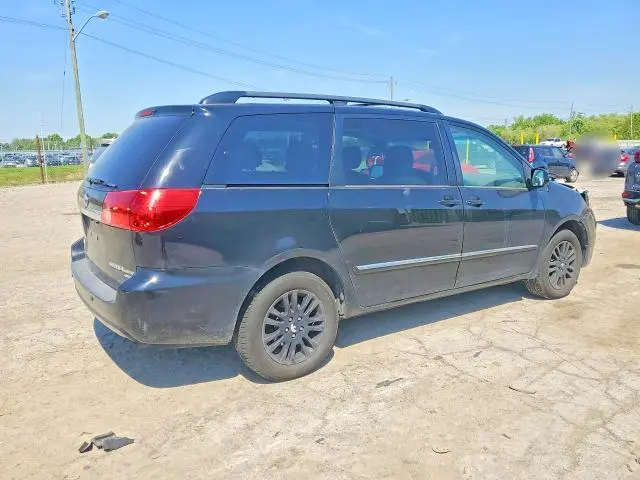 2010 TOYOTA SIENNA XLE LIMITED  