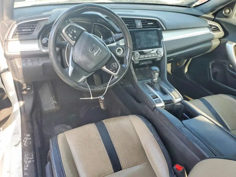 2017 HONDA CIVIC TOURING  