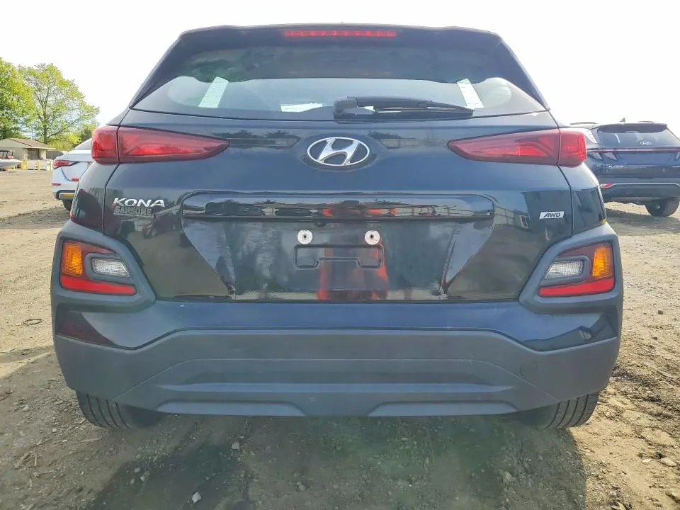 2018 HYUNDAI KONA SE  