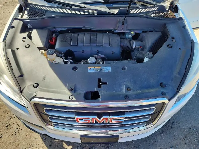 2015 GMC ACADIA SLT-1  