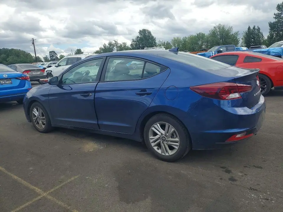 2020 HYUNDAI ELANTRA SEL  