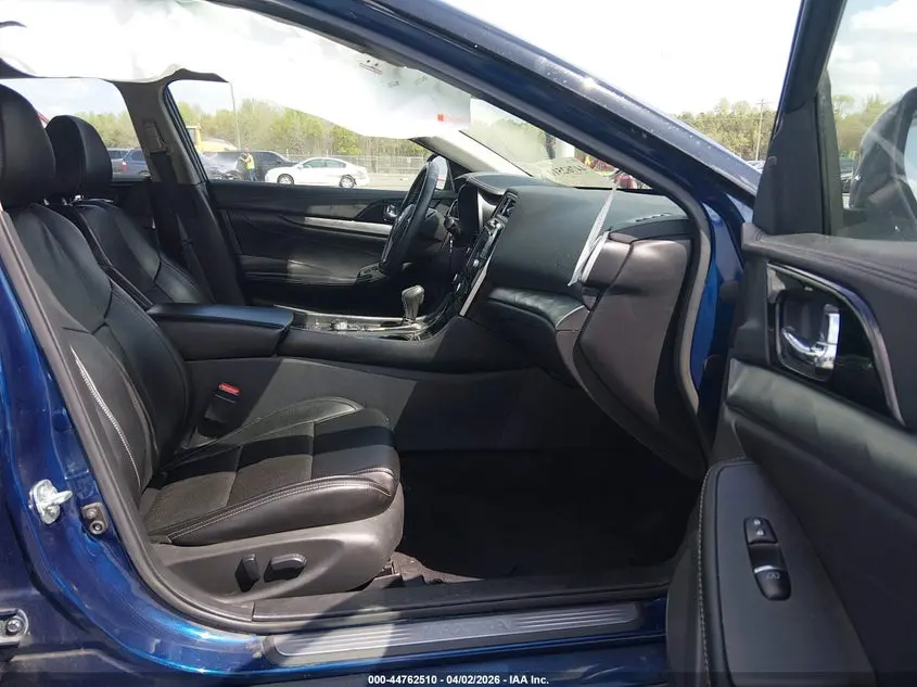 2022 NISSAN MAXIMA SV XTRONIC CVT