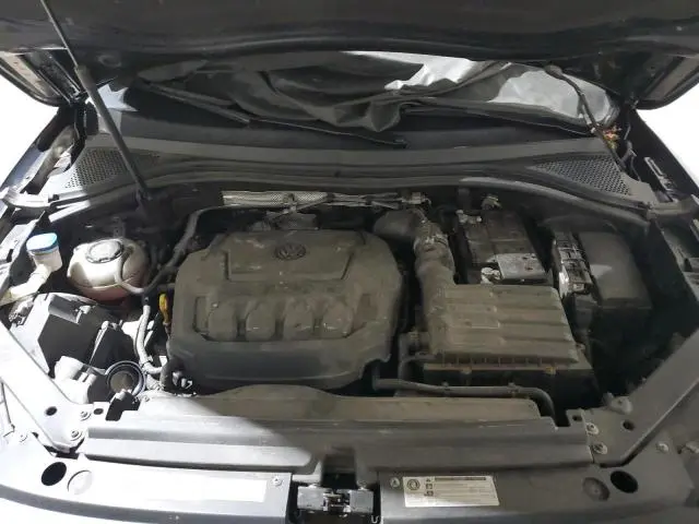 2018 VOLKSWAGEN TIGUAN SE  