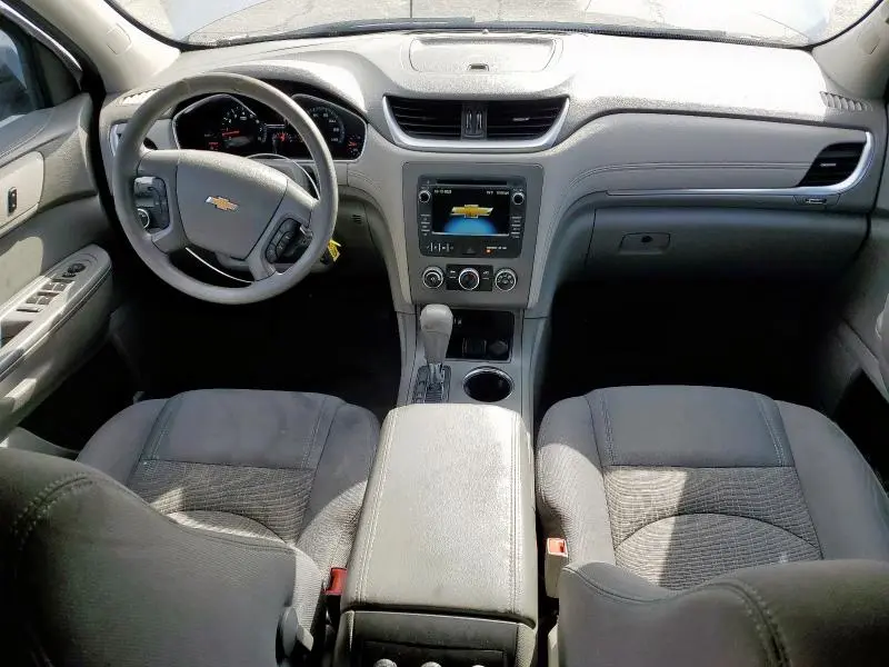 2016 CHEVROLET TRAVERSE LS  