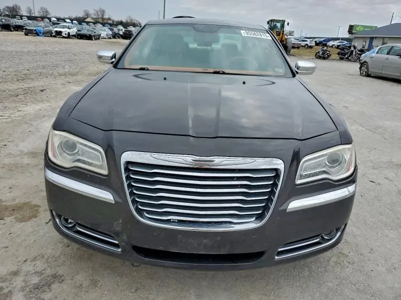 2012 CHRYSLER 300 LIMITED  