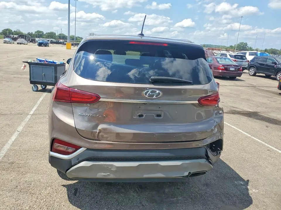 2020 HYUNDAI SANTA FE SE  