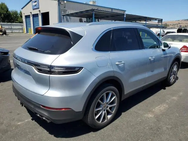 2019 PORSCHE CAYENNE S  